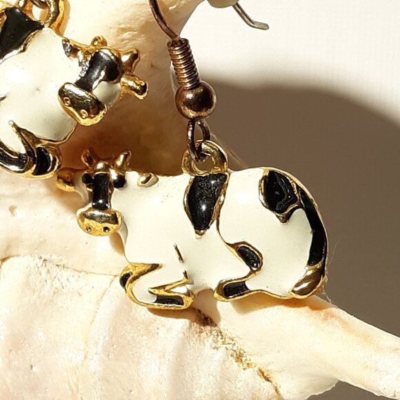 Unbranded Jewelry - Enameled Brass Cow Earrings Holstein Shepard Hook